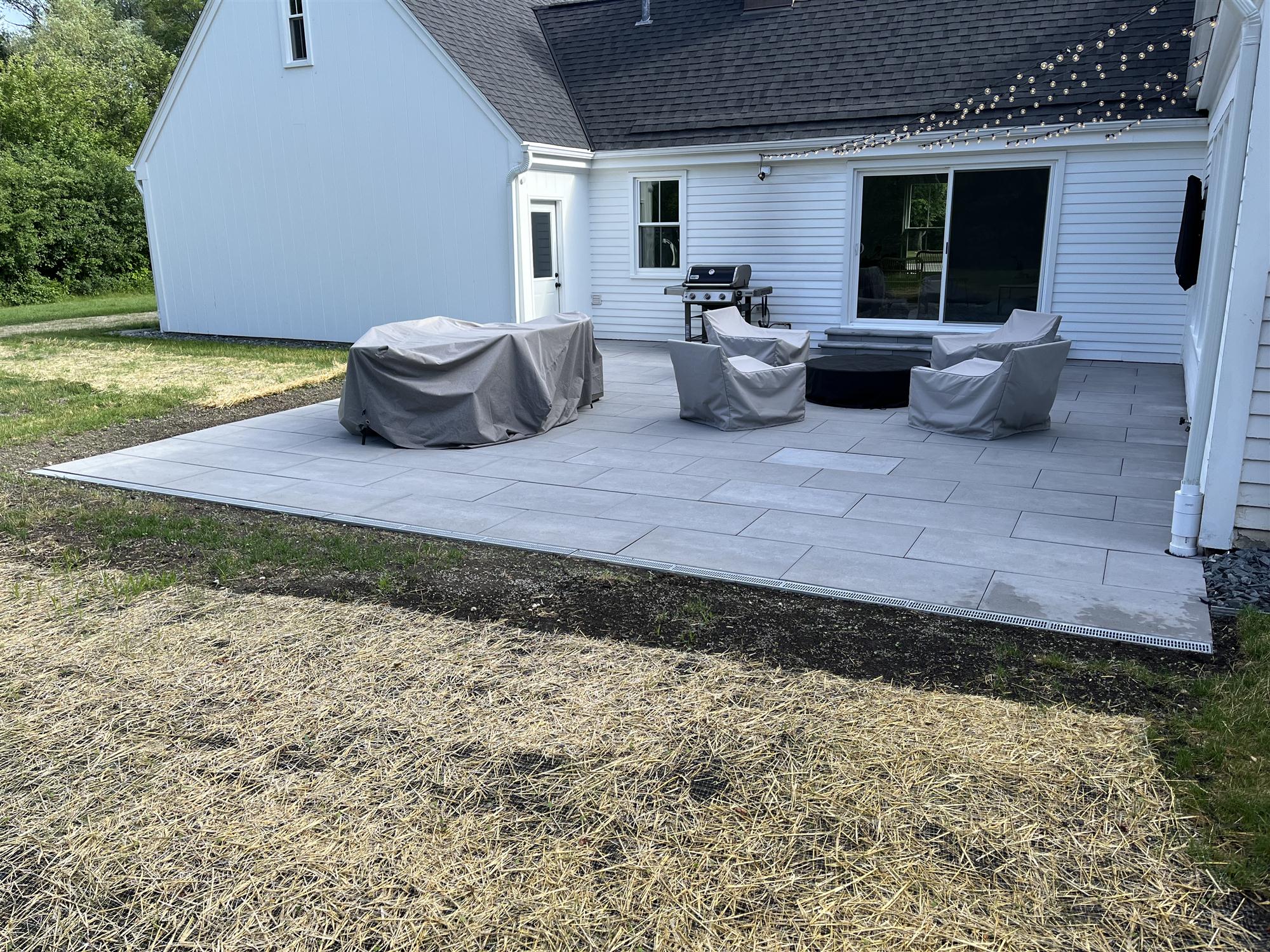 Backyard patio with large slabs