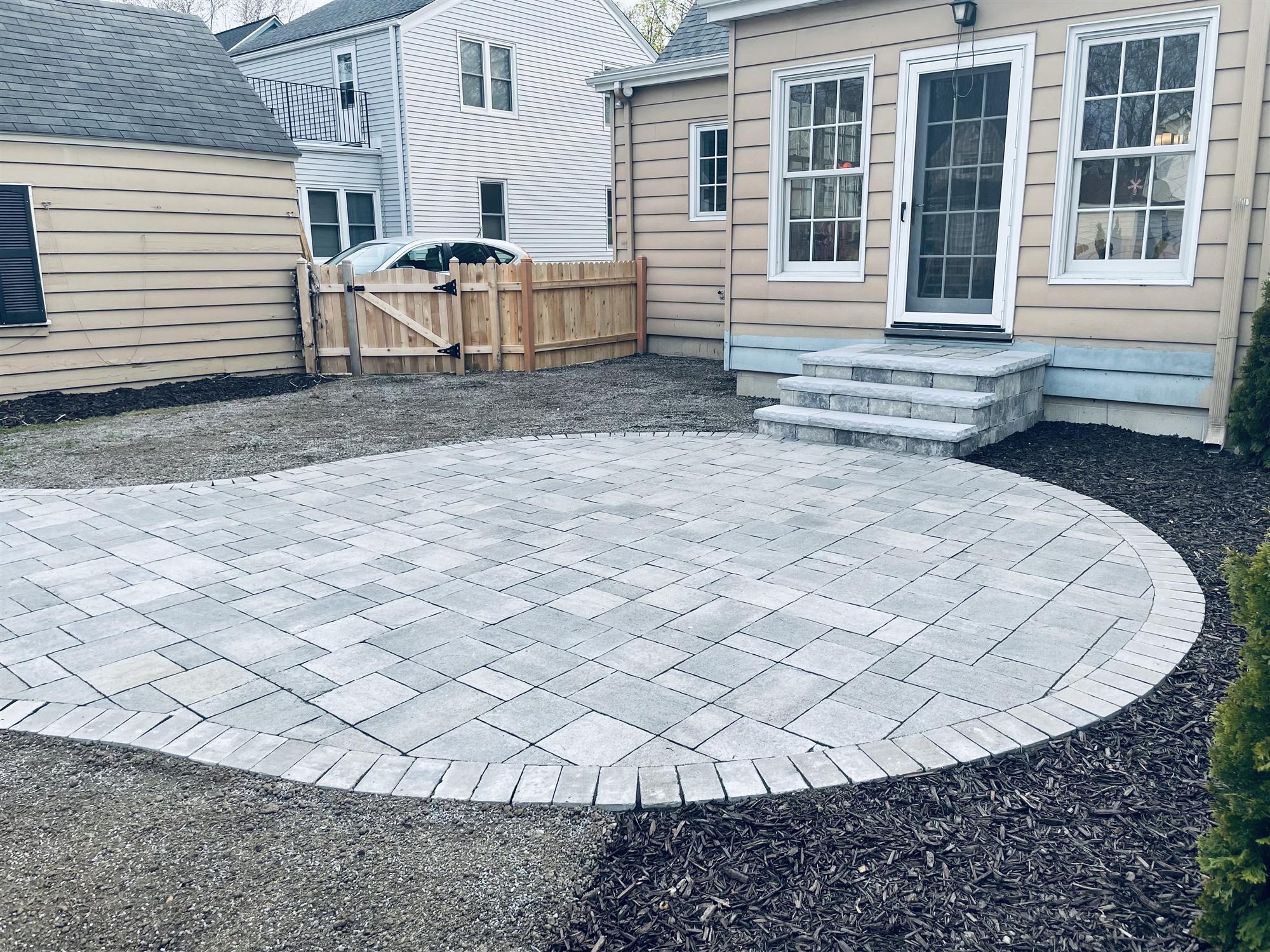Curved Stone Patio